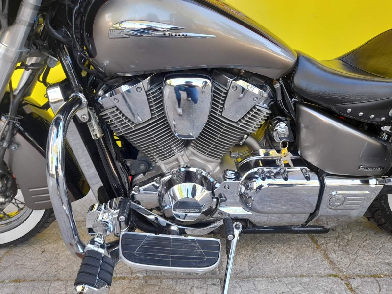 Honda Vtx 1800, снимка 15 - Мотоциклети и мототехника - 45235284