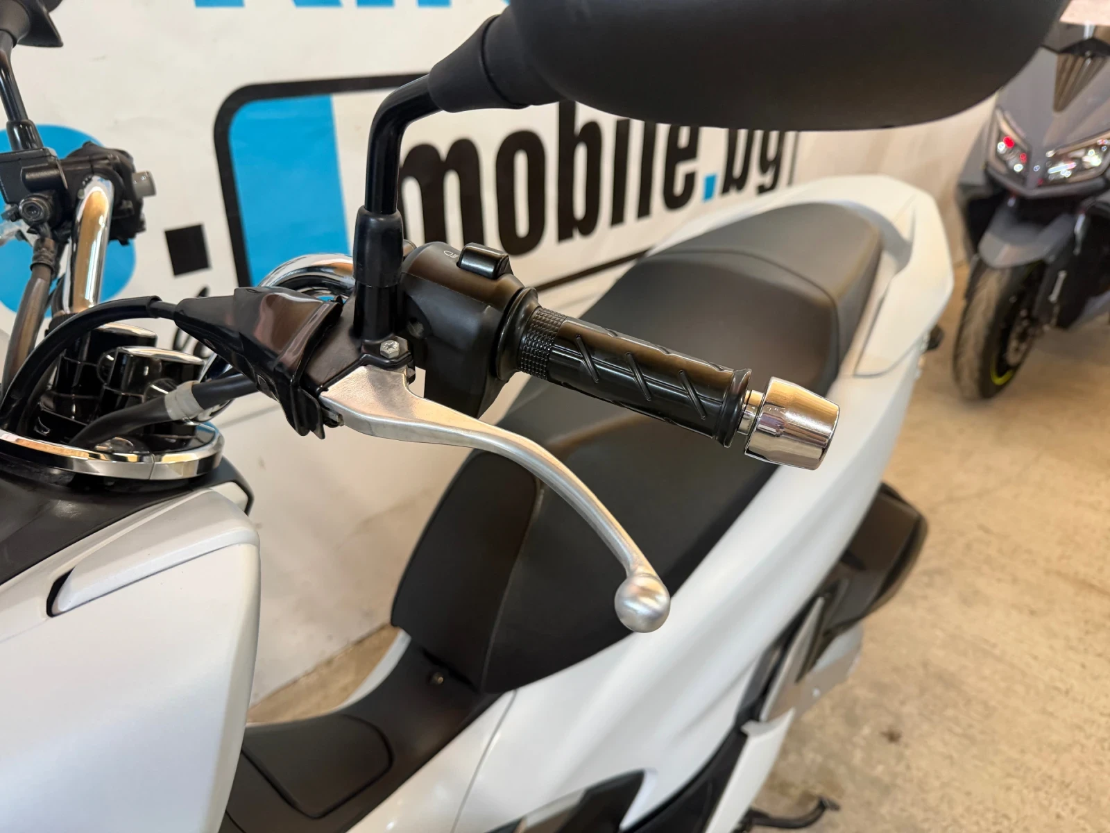 Honda Pcx 125i ABS Start Stop!, снимка 11 - Мотоциклети и мототехника - 56347279