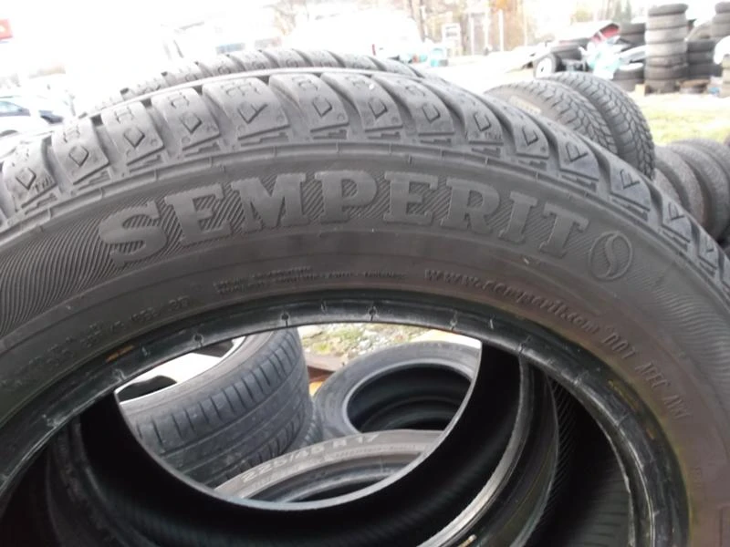 Гуми Зимни 155/65R14, снимка 5 - Гуми и джанти - 8930925