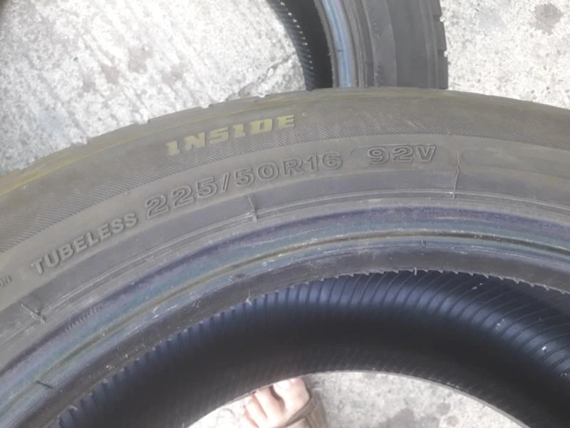 Гуми Летни 225/50R16, снимка 6 - Гуми и джанти - 25873729