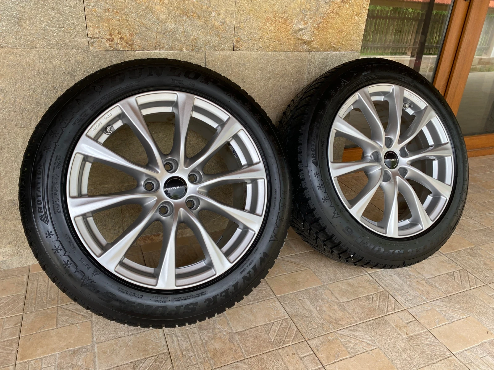 Гуми с джанти Dunlop 215/55R17, снимка 4 - Гуми и джанти - 54525665