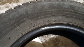 Гуми Зимни 225/65R17, снимка 3 - Гуми и джанти - 47506608