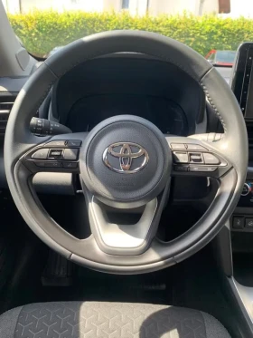 Toyota Yaris Cross COMFORT/116HP/4WD/CAM/NAVI/LED/DIGI/CARPLAY/238g, снимка 8