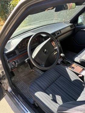 Mercedes-Benz 124 2.0 122к., снимка 8