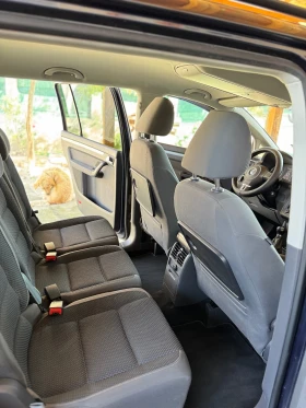 Обява за продажба на VW Touran 1.6 ~14 300 лв. - изображение 9