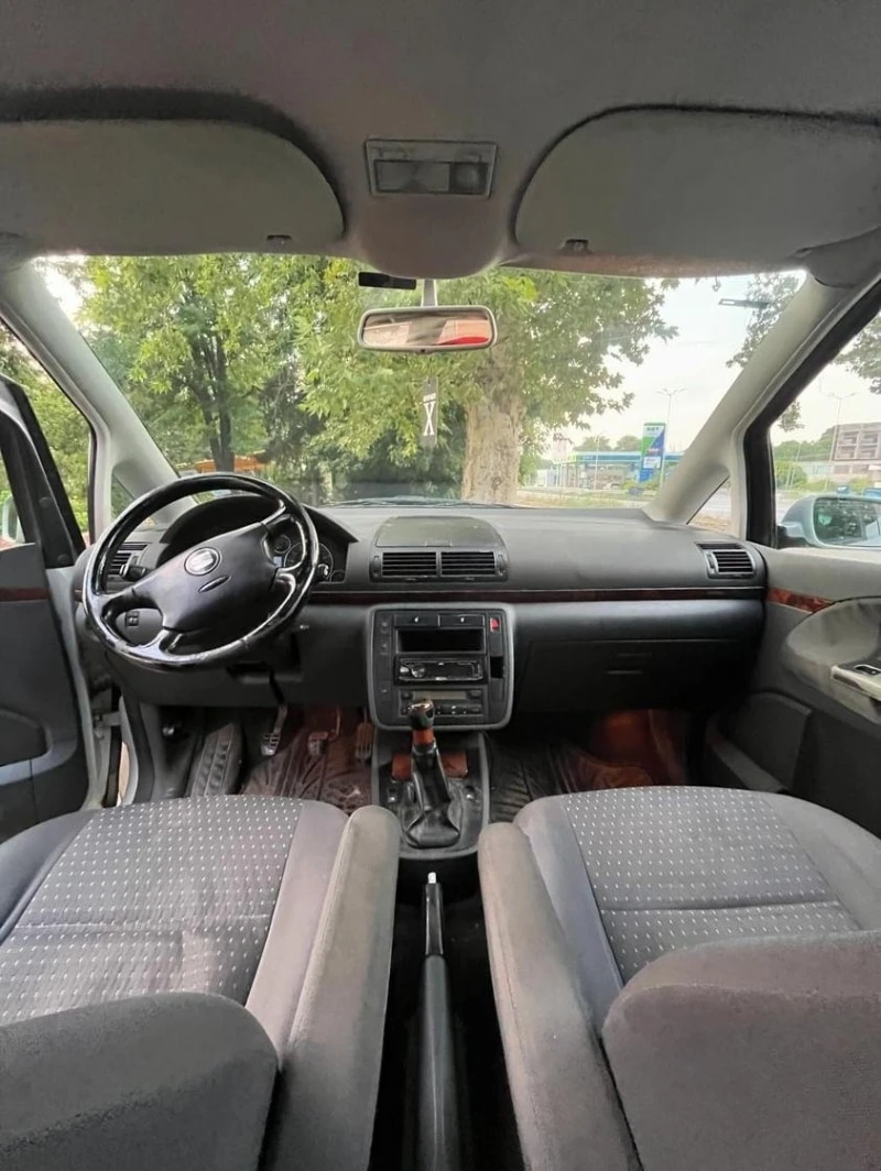 Seat Alhambra, снимка 4 - Автомобили и джипове - 46688278