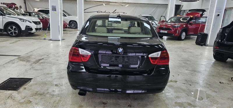 BMW 320 320i Автомат Германия Лизинг , снимка 6 - Автомобили и джипове - 48470817