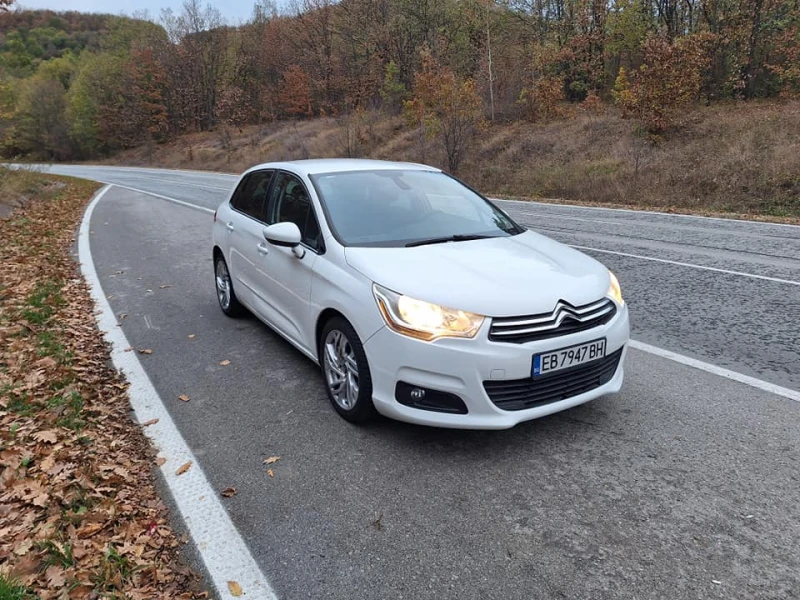 Citroen C4, снимка 1 - Автомобили и джипове - 48975775