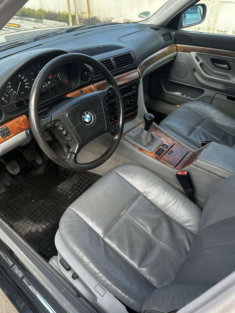 BMW 728 Ръчни скорости, снимка 10 - Автомобили и джипове - 49343860