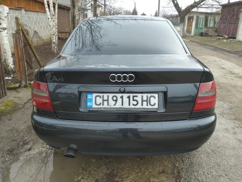 Audi A4, снимка 12 - Автомобили и джипове - 49346180