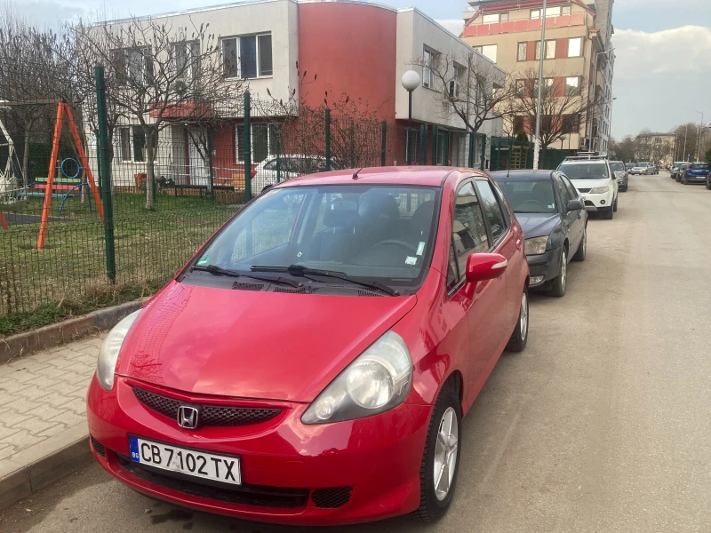 Honda Jazz 1.4i, снимка 2 - Автомобили и джипове - 49491593