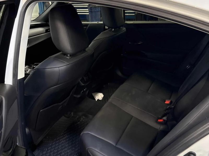 Lexus ES * 350 * CARFAX * БЕЗ ПЪРВОНАЧАЛНА ВНОСКА, снимка 12 - Автомобили и джипове - 52903289