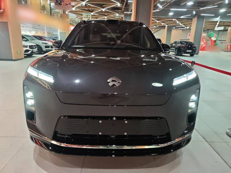 NIO EL8 ES8 , снимка 2 - Автомобили и джипове - 53137201