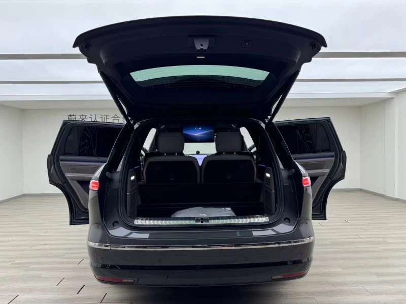 NIO EL8 ES8 , снимка 15 - Автомобили и джипове - 53137201