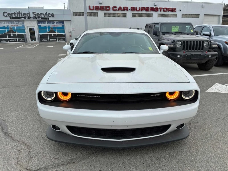 Dodge Challenger * SRT 392 * 6.4 V8 * CARFAX * , снимка 2 - Автомобили и джипове - 53419229