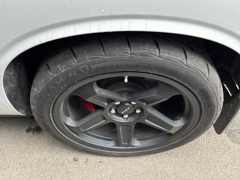 Dodge Challenger * SRT 392 * 6.4 V8 * CARFAX * , снимка 14 - Автомобили и джипове - 53419229
