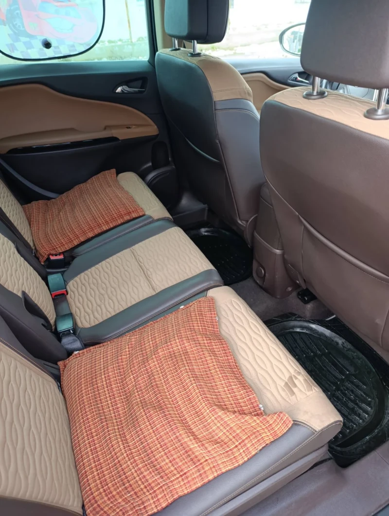 Opel Zafira, снимка 7 - Автомобили и джипове - 53596783