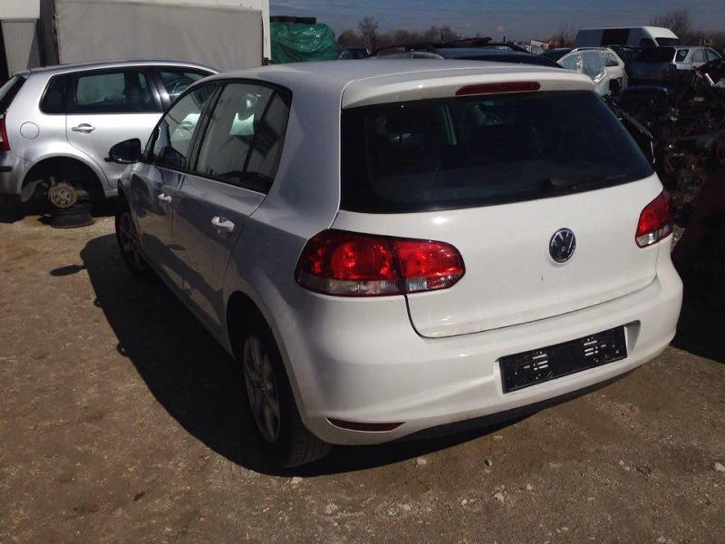 VW Golf 1.4i;1.4TSI-2бр., снимка 2 - Автомобили и джипове - 17718684