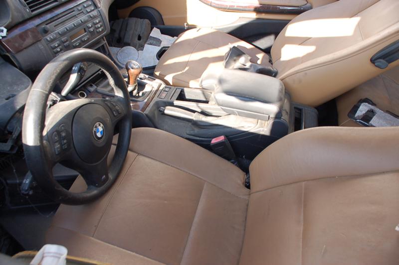 BMW 320 2.0 D, снимка 3 - Автомобили и джипове - 27683036