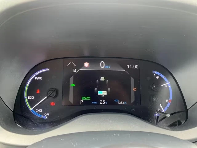Toyota Yaris Cross COMFORT/116HP/4WD/CAM/NAVI/LED/DIGI/CARPLAY/238g - изображение 9