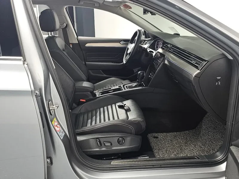 VW Passat Gt(B8) 2.0 Tdi Prestige, снимка 11 - Автомобили и джипове - 55062330