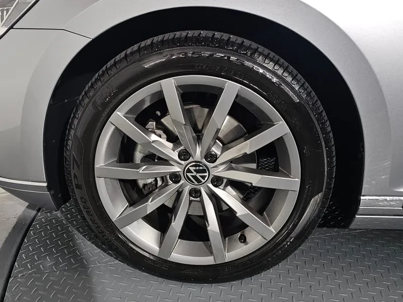 VW Passat Gt(B8) 2.0 Tdi Prestige, снимка 5 - Автомобили и джипове - 55062330