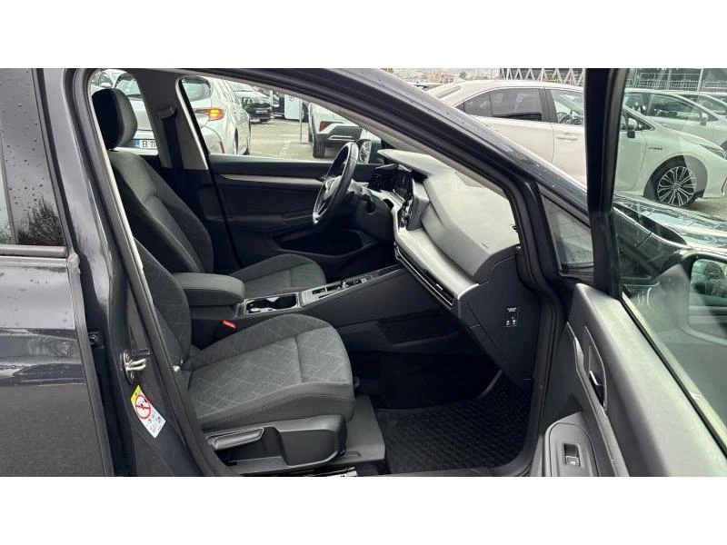 VW Golf 1.5 ETSI DSG, снимка 6 - Автомобили и джипове - 56561393
