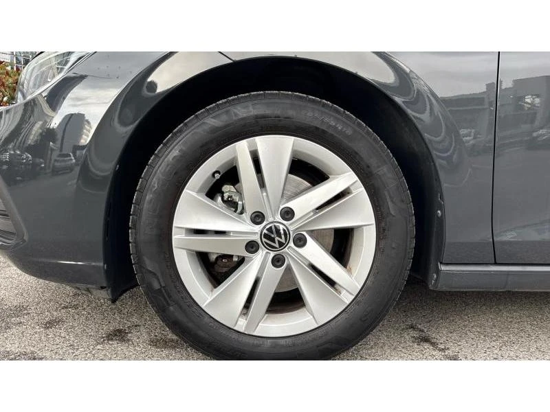 VW Golf 1.5 ETSI DSG, снимка 16 - Автомобили и джипове - 56561393