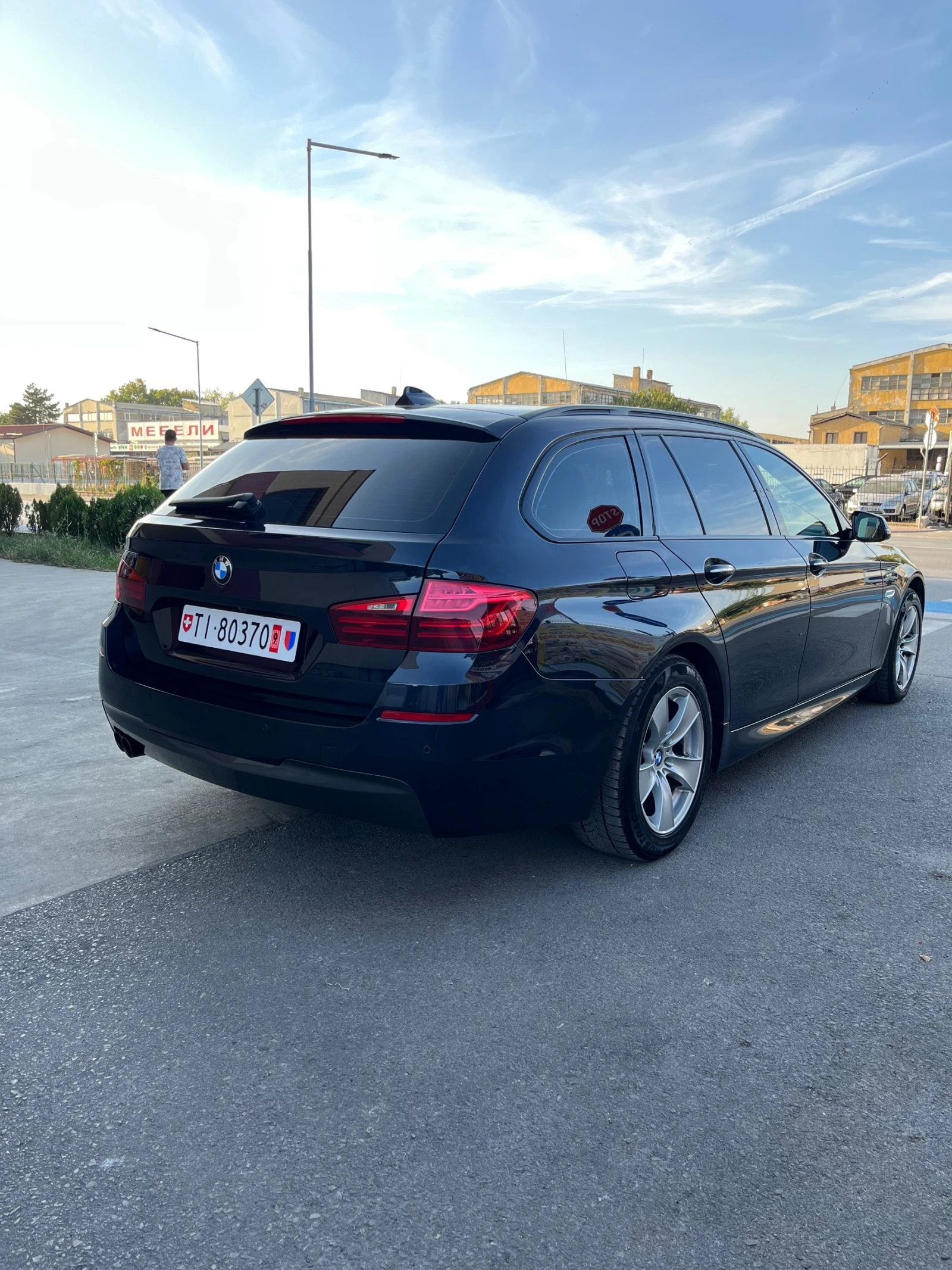 BMW 530 D, 258к.c.XDrive, М-пакет, head-up, бартер - изображение 4