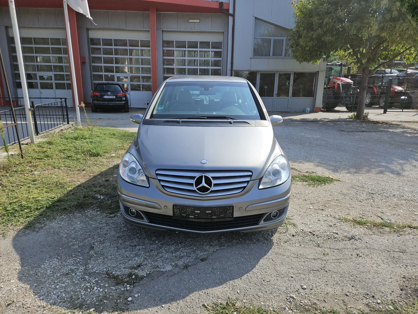 Mercedes-Benz B 200 2.0cdi-AUTOMAT-NAVI - изображение 2