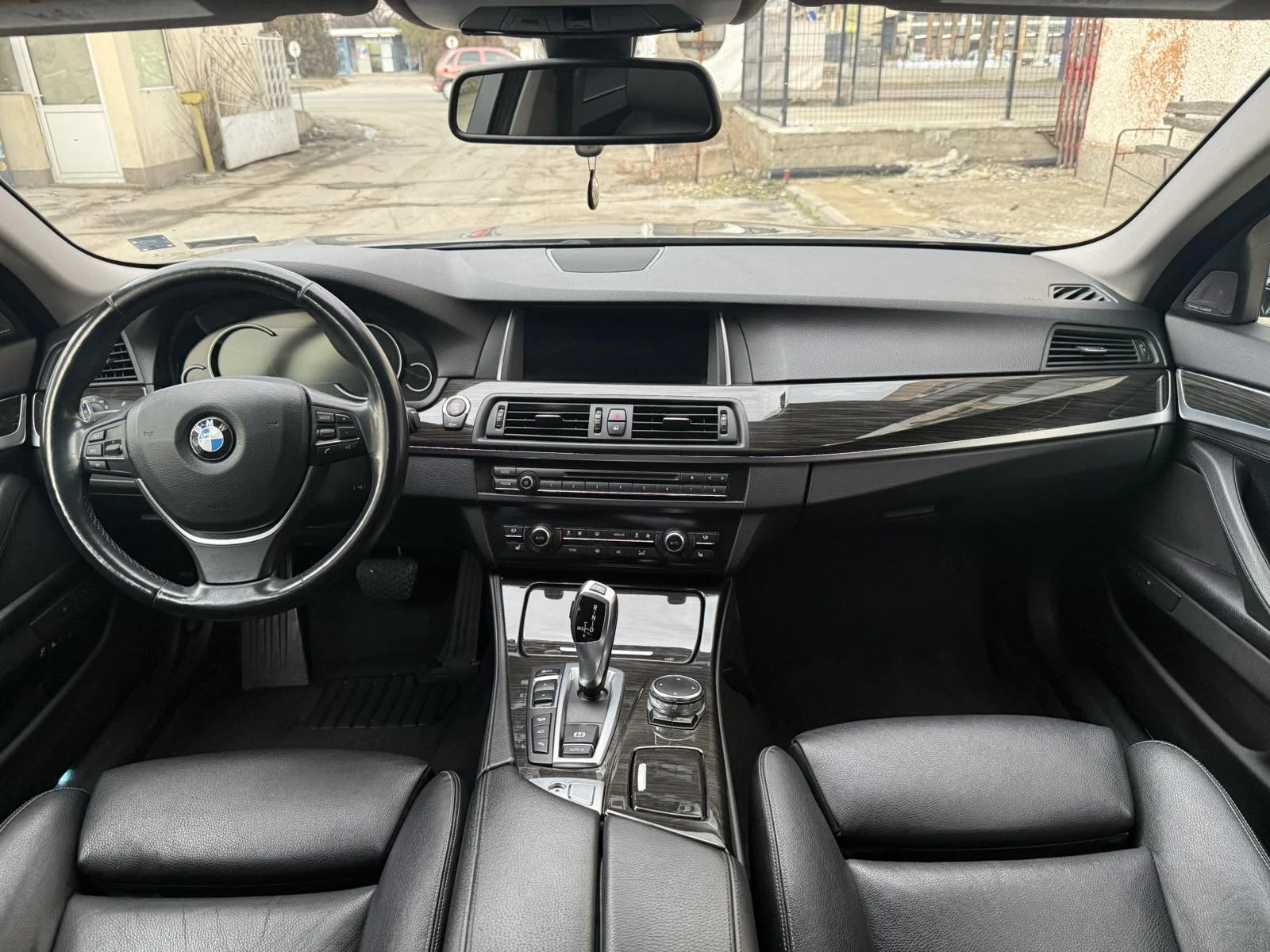 BMW 528 F10 BMW 528 Facelift  | Mobile.bg   13