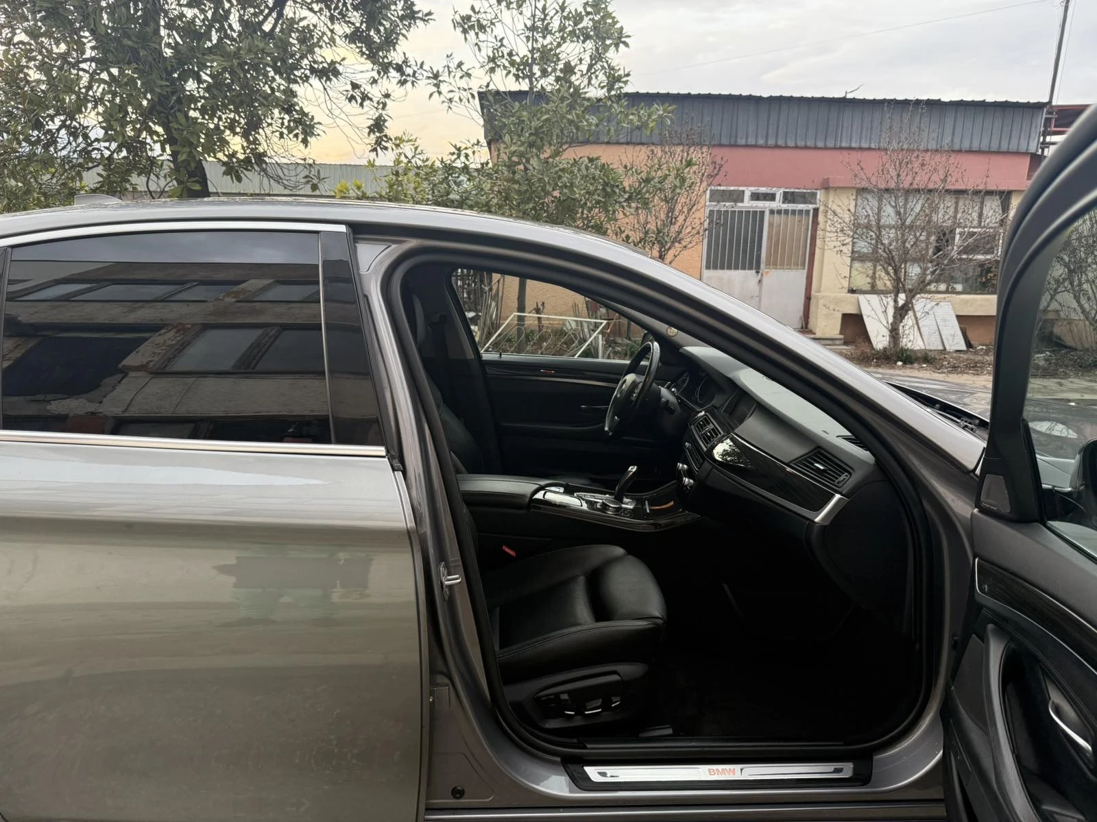 BMW 528 F10 BMW 528 Facelift  | Mobile.bg   11