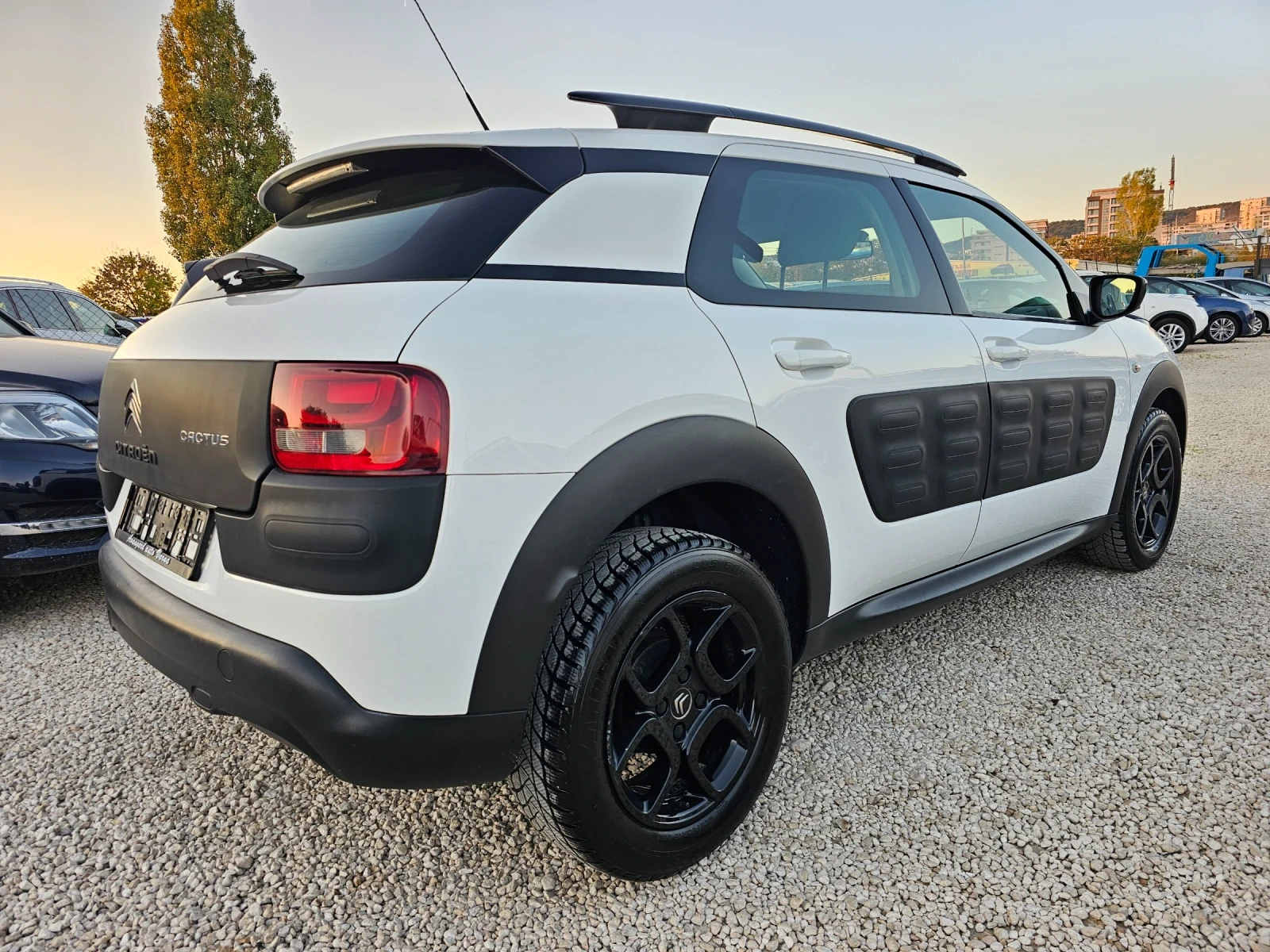 Citroen C4 Cactus 1.2PureTech, 82к.с. - изображение 4