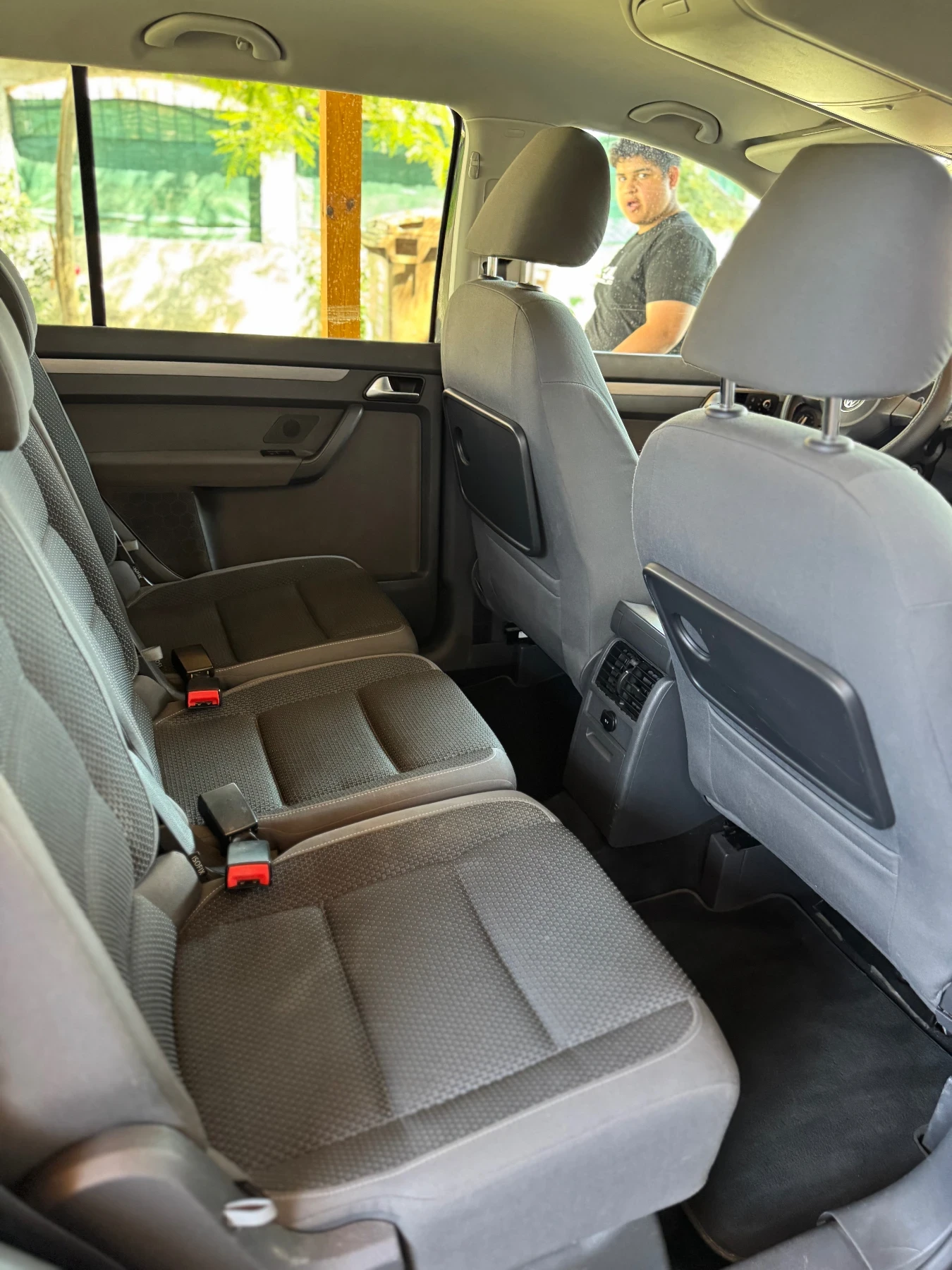 VW Touran 1.6 - изображение 9