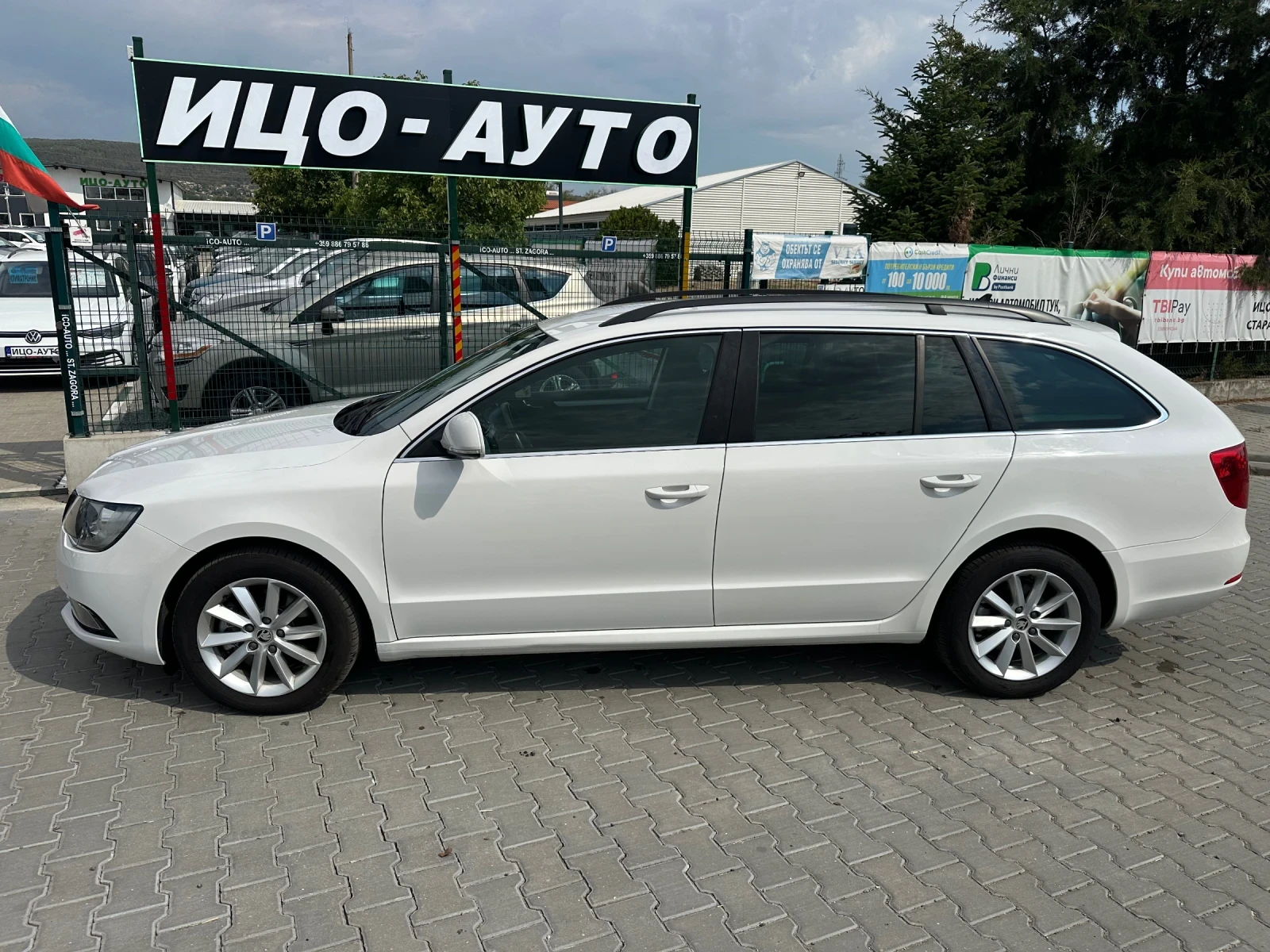 Skoda Superb 2.0Tdi 4x4 Ръчка Нави Подгрев  - изображение 6