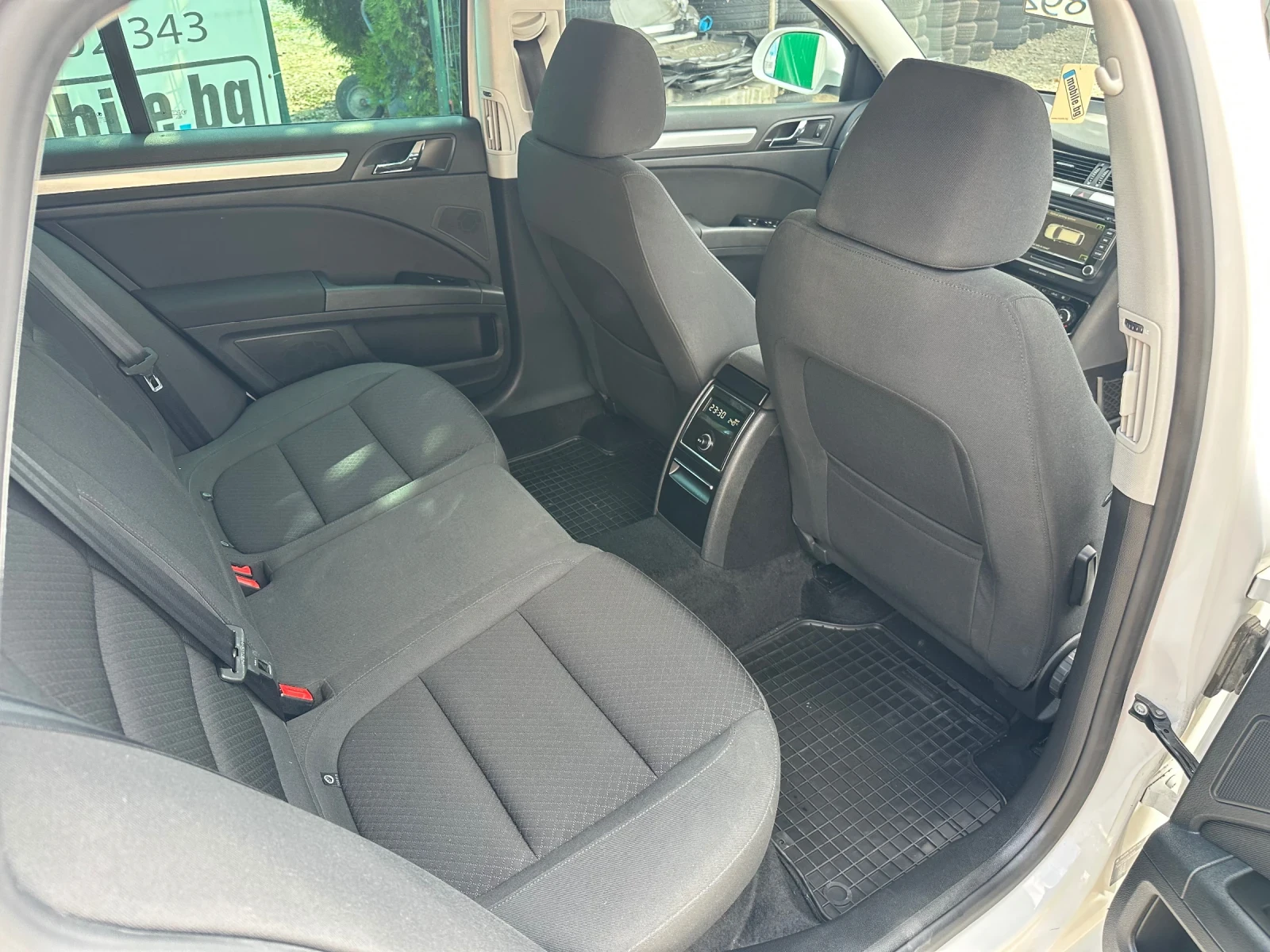 Skoda Superb 2.0Tdi 4x4     | Mobile.bg   13