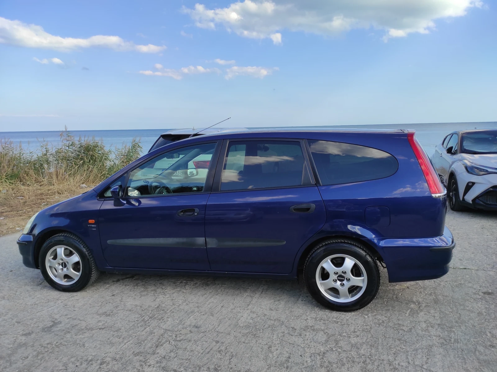 Honda Stream  - изображение 4