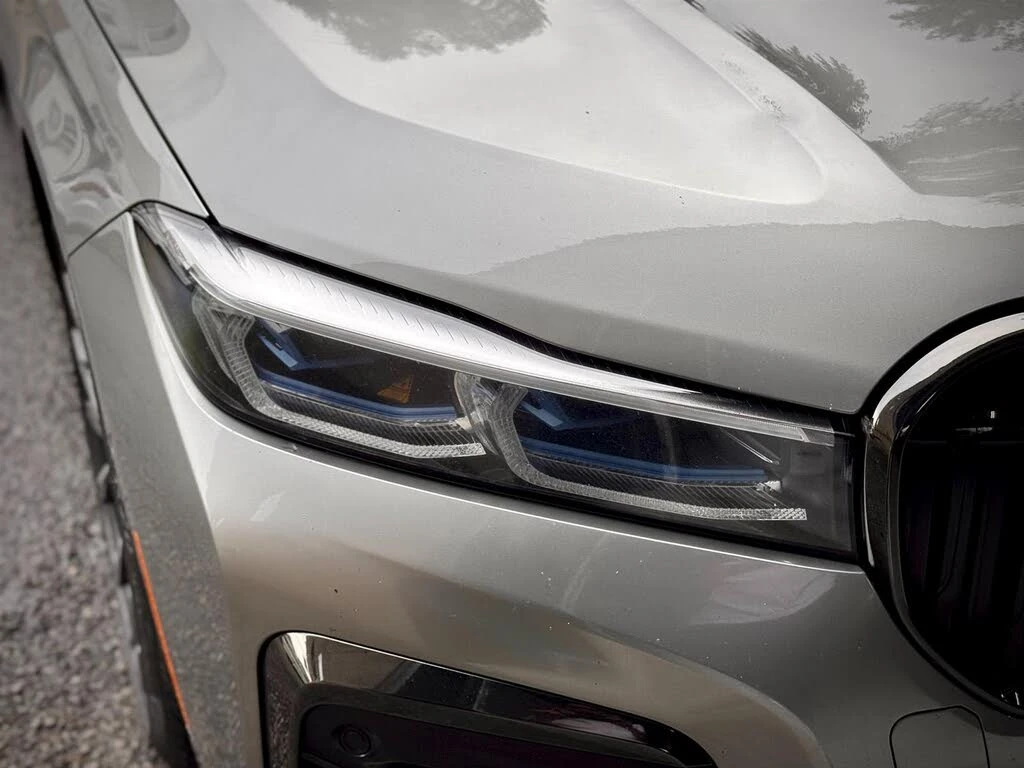 BMW 750 Facelift* M-Sport* HeadUp* АвтоКредит* (ЦЕНА ДО БГ - изображение 9