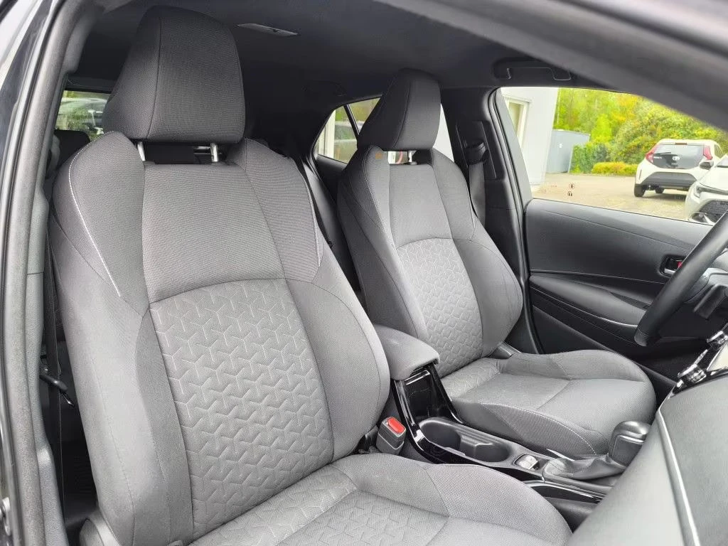 Toyota Corolla 2.0HEV/184HP/TEAM-D/CAM/NAVI/LE/CPLAY/KLESS/621g | Mobile.bg � ����������� 12