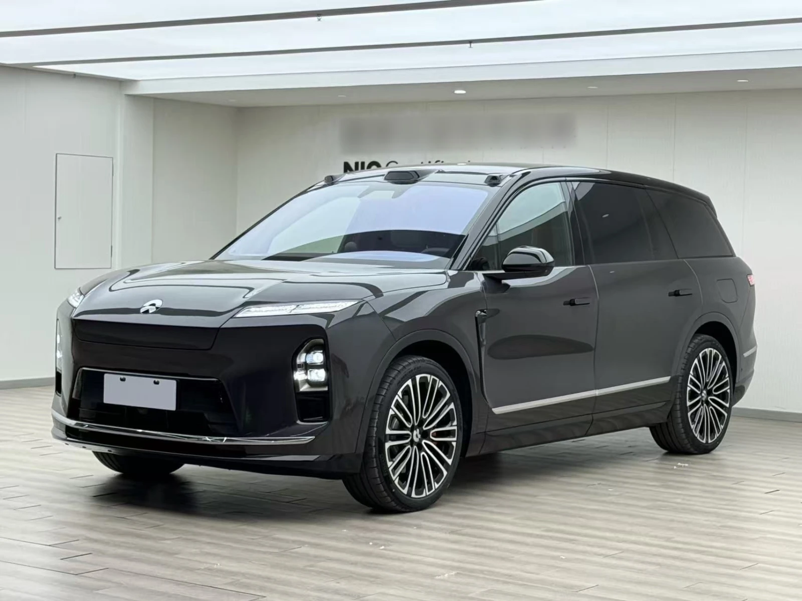 NIO EL8 ES8  | Mobile.bg � ����������� 1