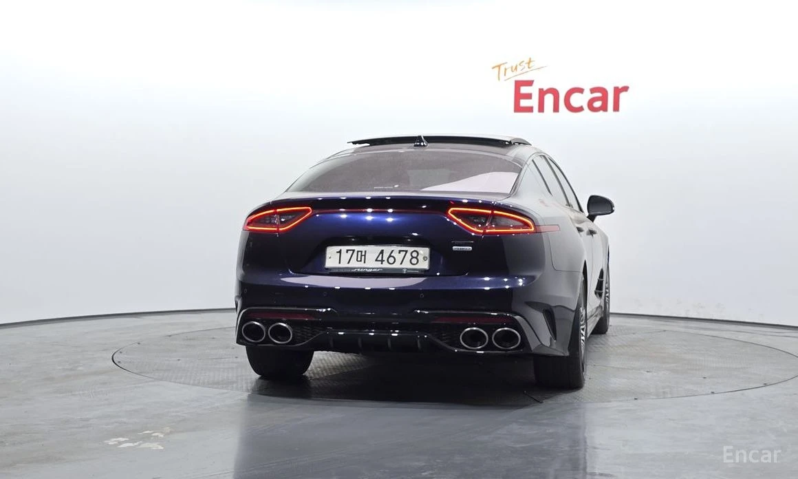 Kia Stinger * 3.3 TURBO* AWD* GT* FULL* КРАЙНА ЦЕНА* , снимка 4 - Автомобили и джипове - 54113122