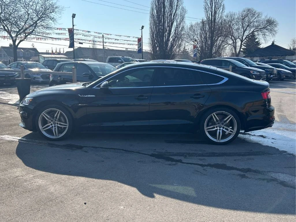 Audi A5 Technik * Keyless * CARFAX * АВТО КРЕДИТ * , снимка 4 - Автомобили и джипове - 55053803