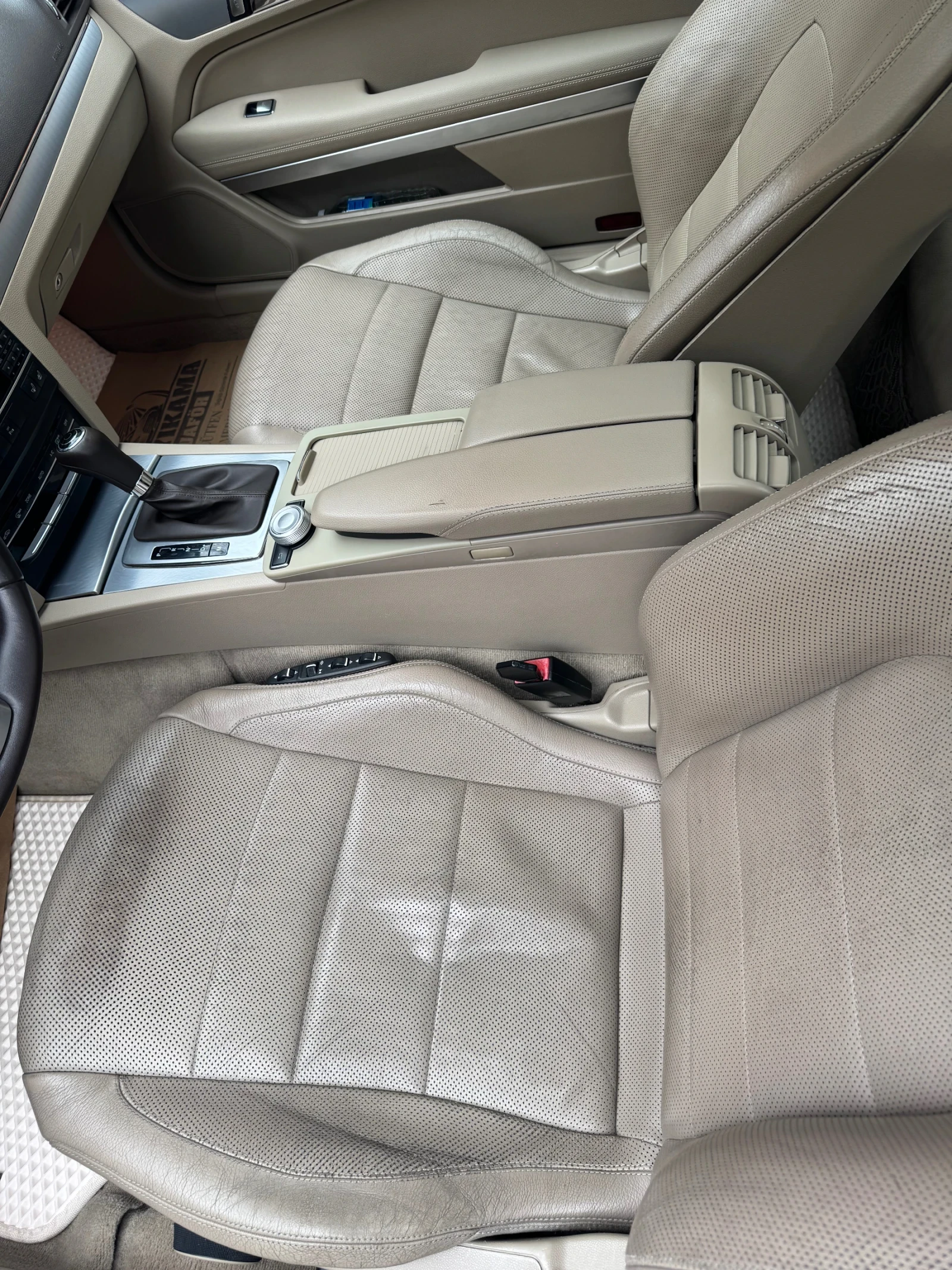 Mercedes-Benz E 350, снимка 10 - Автомобили и джипове - 55305251