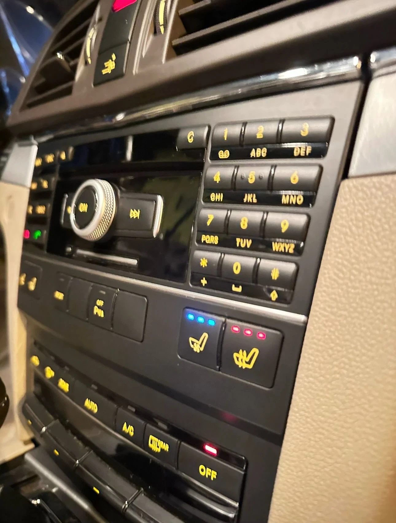 Mercedes-Benz E 350, снимка 12 - Автомобили и джипове - 55305251