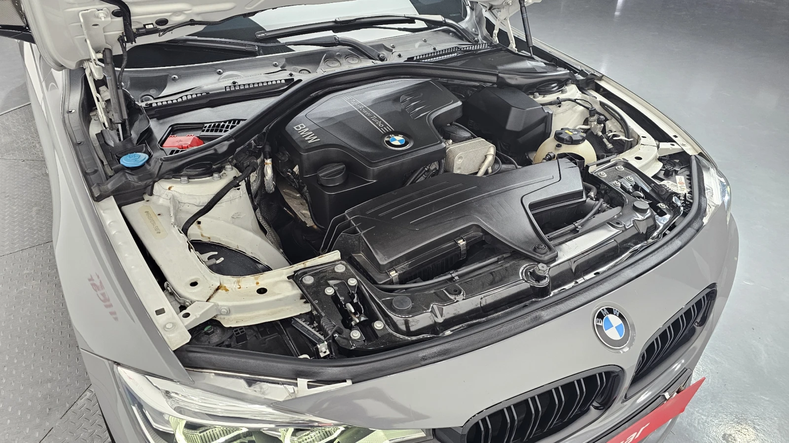 BMW 328  i M Sport, снимка 17 - Автомобили и джипове - 55372329