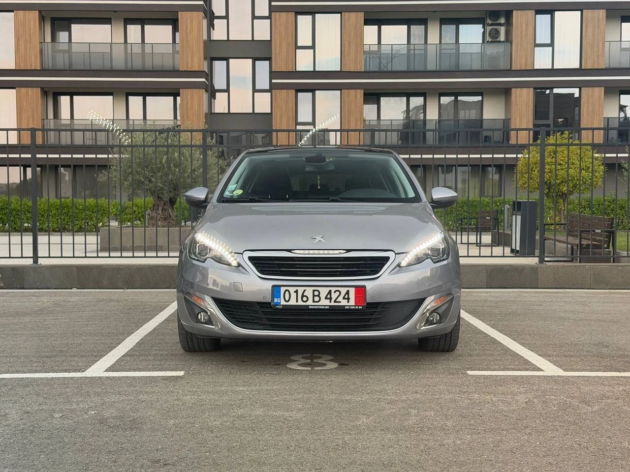 Peugeot 308 2.0 Blue-HDI Feline , снимка 2 - Автомобили и джипове - 55792250
