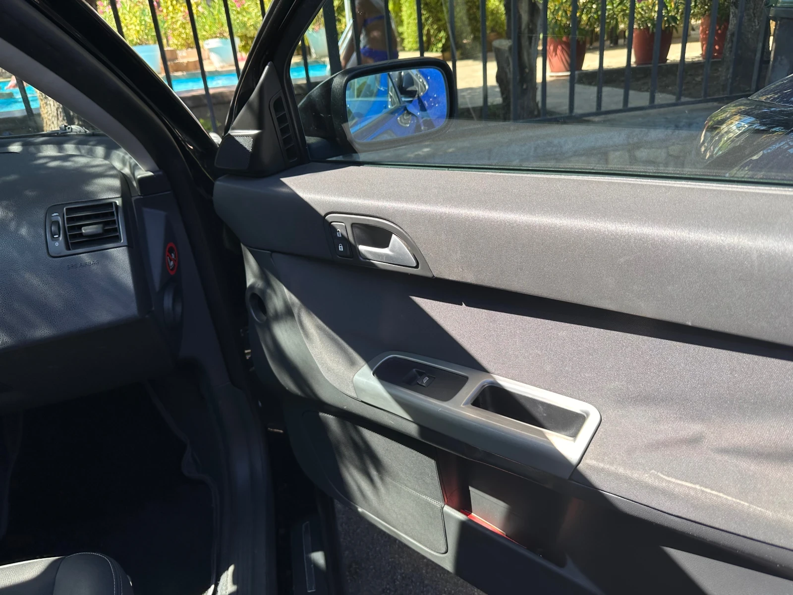 Volvo V50 Газов инжекцион, снимка 5 - Автомобили и джипове - 56140630