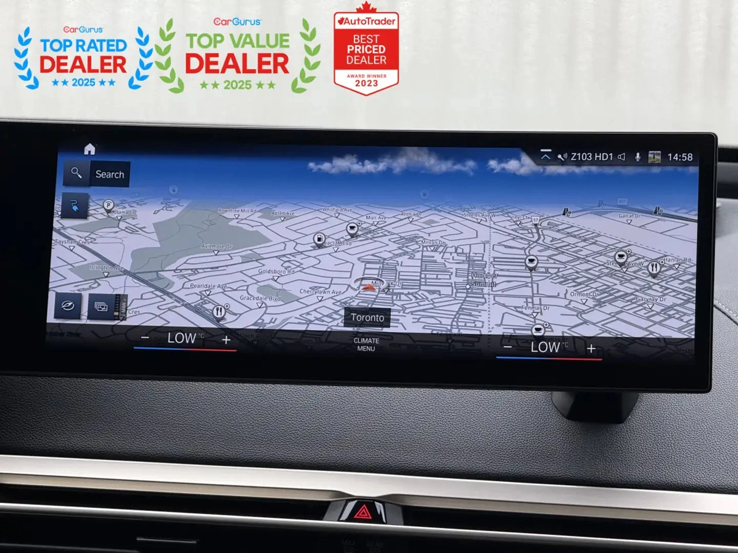 BMW iX XDRIVE50* HUD* МАСАЖ* 360* DIS* PANO* HARMAN* КРАЙ, снимка 14 - Автомобили и джипове - 56239025