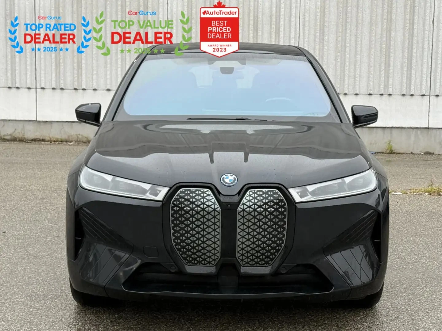 BMW iX XDRIVE50* HUD* МАСАЖ* 360* DIS* PANO* HARMAN* КРАЙ