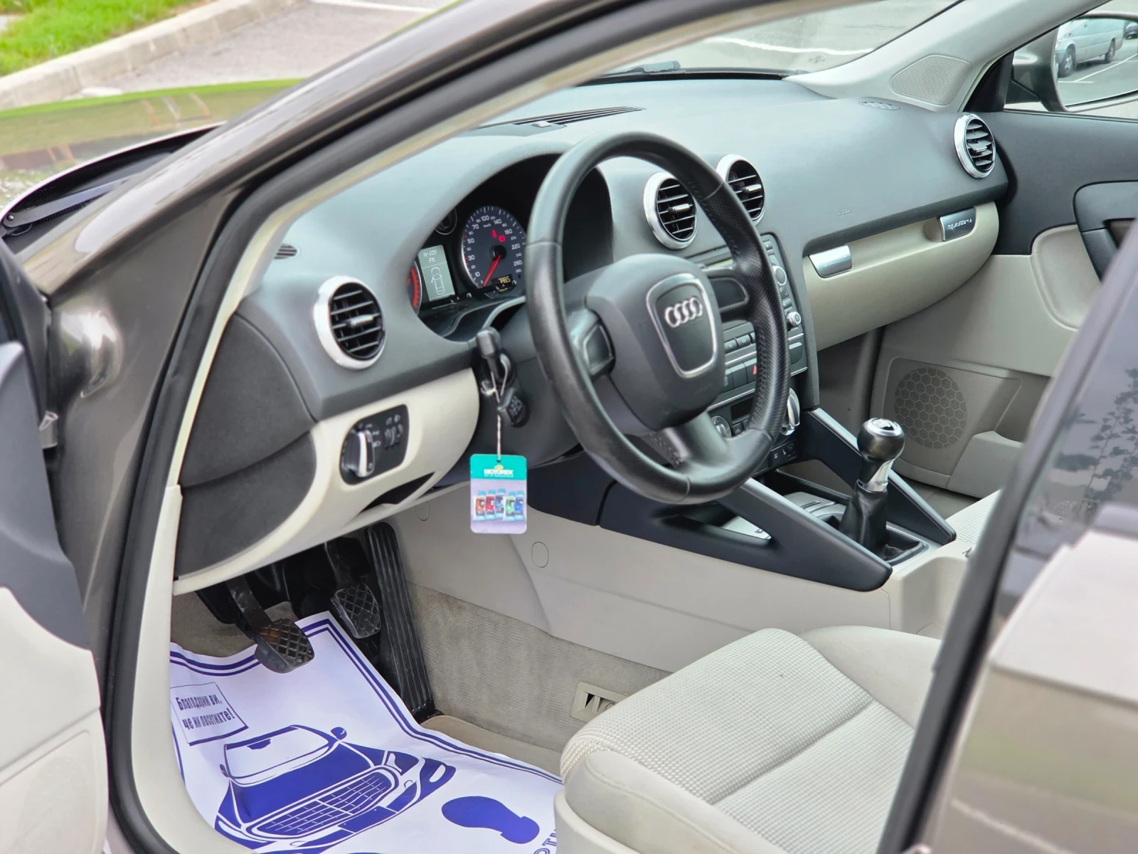 Audi A3 1.8 TFSI Quattro  6 с.к Swiss , снимка 8 - Автомобили и джипове - 56288810